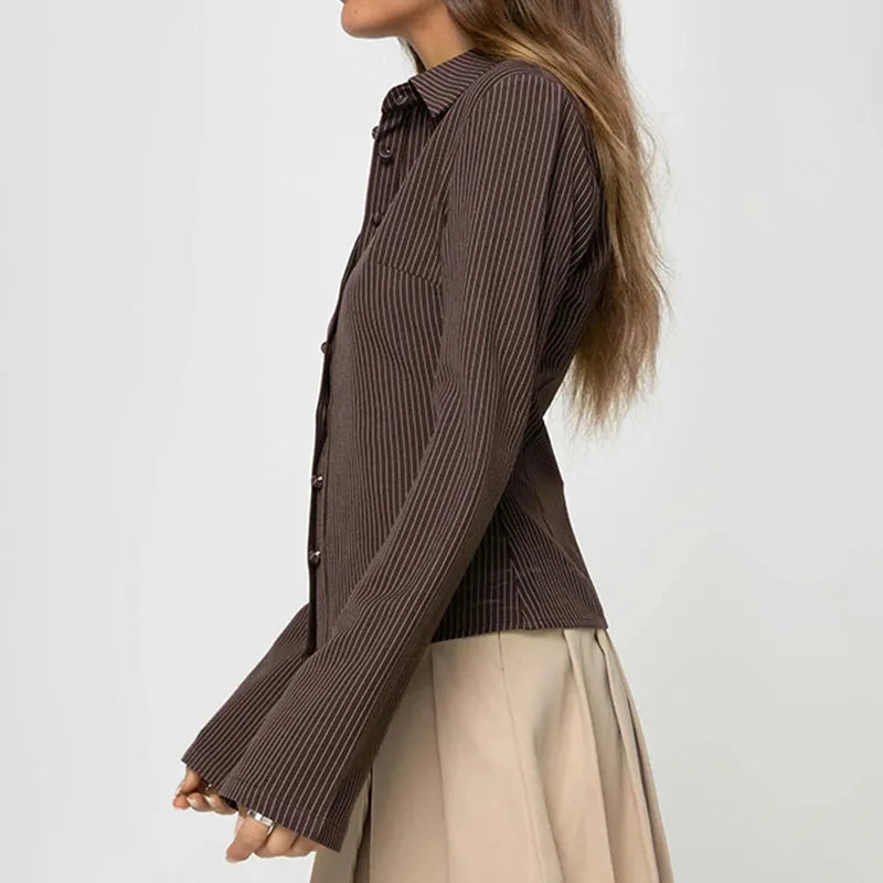 Mia - De Elegante Retro Blouse
