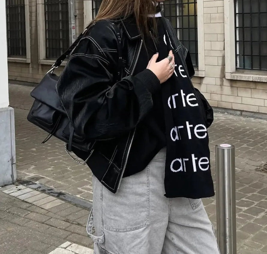 LIV – Oversized Leren Damesjas in Edgy Streetstyle