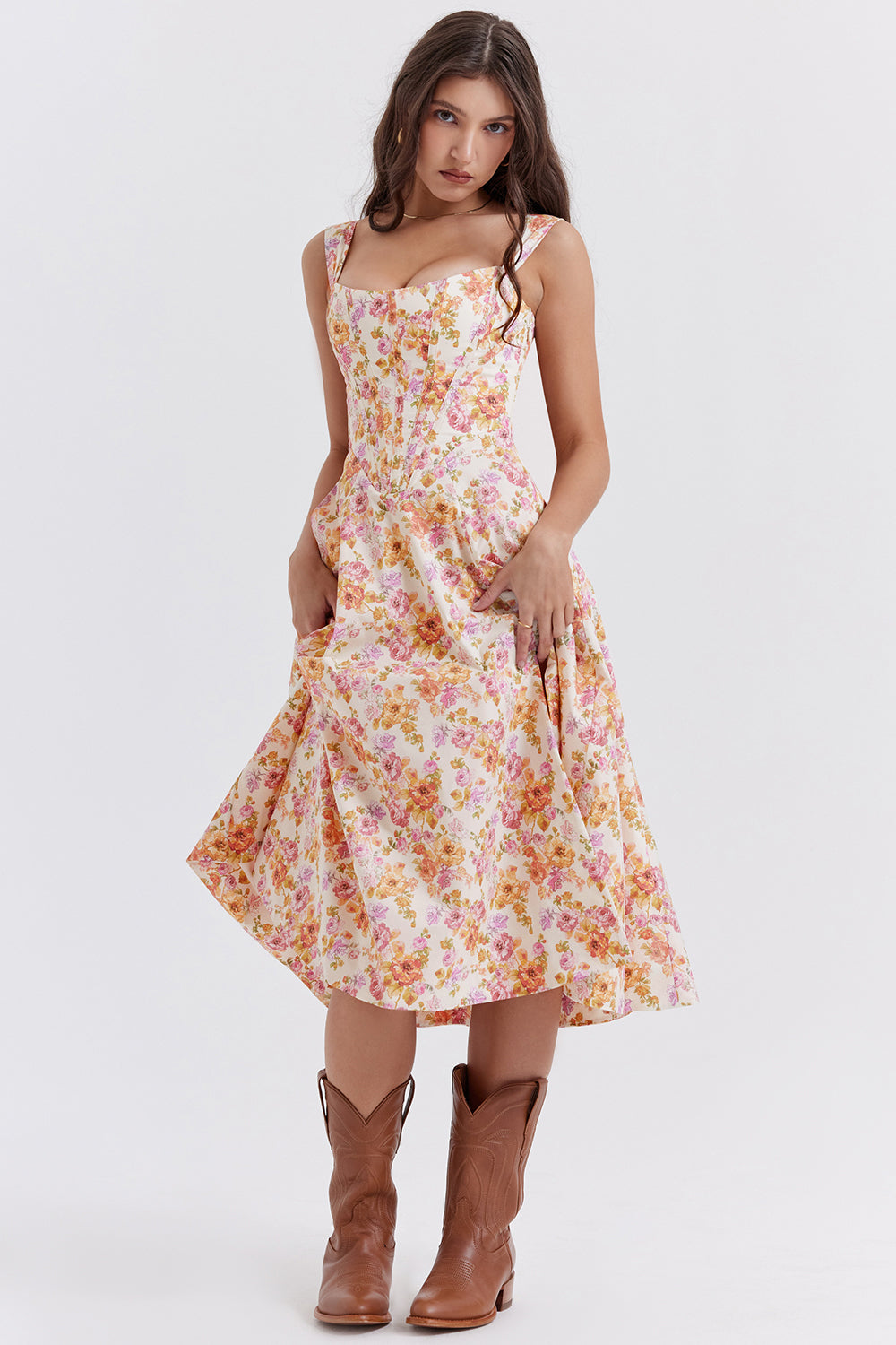 iNDY - Stijlvolle bloemen midi zomerjurk