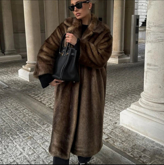 Nadine Lange Faux Fur Dames Jas – Ultieme Warmte & Tijdloze Elegantie